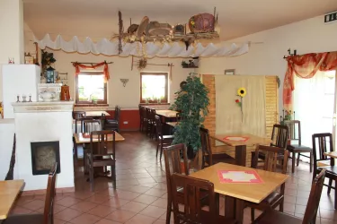 Landgasthaus, Innenansicht (© FVZV Pfälzer Bergland)