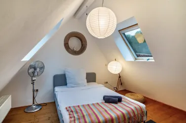 Schlafen 4 Galerie 2024-03-05 um 11.16.02