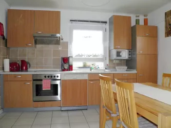 Küche mit Essecke (© Ferienwohnung H. Diehl)