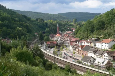 S-Bahn Haltestelle - Weidenthal