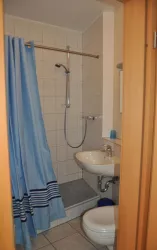 Gästehaus Im Unnerdorf - Gästezimmer - Bad/WC
