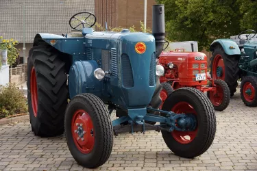 Lanz Traktor Bauernmarkt Schneckenhausen
