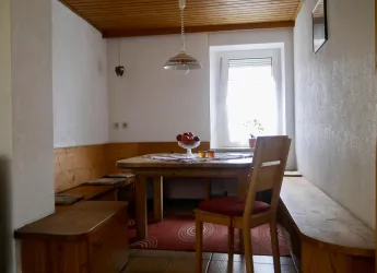 Sitzecke mit Esstisch (© Fam. Dülmer-Hirsch)