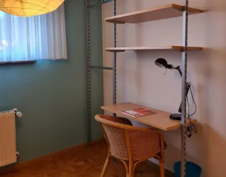 Schreibbereich im Schlafzimmer (© Archiv: Appartement Persang)