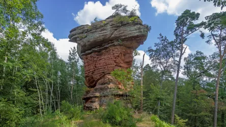 Eppenbrunner Teufelstisch (© Urlaubregion Pirmasens Land, Dirk Weber)