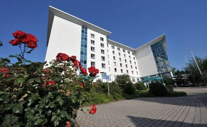 Edith-Stein-Klinik Gebäude (© ctt Reha-Fachkliniken GmbH)