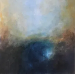 Ein abstraktes Gemälde mit sanften Farbtönen von Blau, Gold und Schwarz. Die Farben fließen ineinander und erzeugen eine ruhige, stimmungsvolle Atmosphäre.