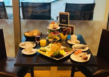 Frühstück in der Brasserie (© Yvonne Wächter-Jöckle)