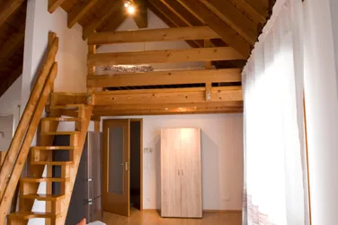 Becker´s Guesthouse_Treppe_Becker_deskline (© Becker)