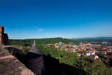 8997 Burg Nanstein (© VG Landstuhl, Fotograf Hafner)