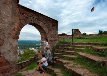 7285_Burg Nanstein (© VG Landstuhl, Fotograf Hafner)