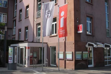 Tourist Info außen, VG Landstuhl (© VG Landstuhl)