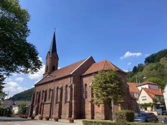 katholische Kirche (© Verein Südliche Weinstrasse Annweiler am Trifels)