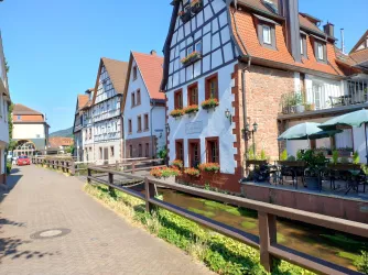 Historische Gerbergasse direkt am Bach