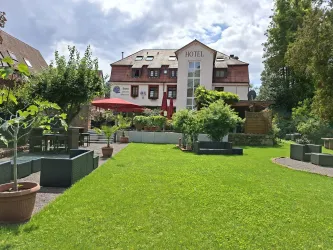 37fd7676-d55a-4806-8621-d47693474dda