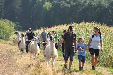 Familienwanderung (© Axel Brachat)
