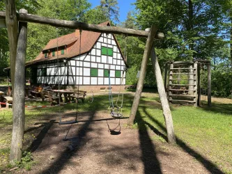 Spielplatz Klettererhütte 2 (© Verein SÜW Annweiler e.V.)