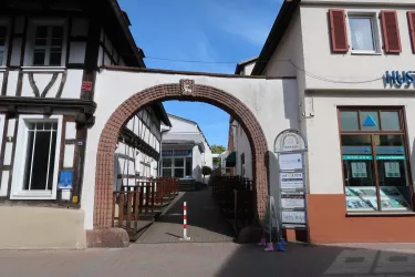 Dampfnudeltor Kandel