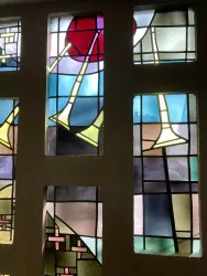 Buntes Kirchenfenster St. Pius-Kirche Kandel