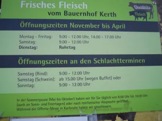 Öffnungszeiten Bauernhof Kerth (© Foto: Sabine Bock,  Südpfalz Tourismus Kandel e.V)