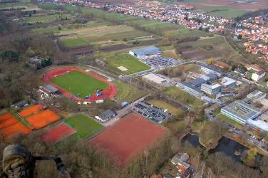 Luftaufnahme des Bienwaldstadions in Kandel (© TSV Kandel, Quelle: Pressewart Wingerter)
