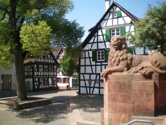 Kriegerdenkmal Loewe (© Südpfalz Tourismus Kandel e.V.)