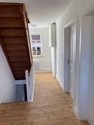 Flur 1. OG mit Treppe