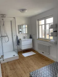 Badezimmer 1. OG
