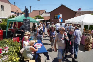 Deutsch-Französischer Bauernmarkt (© Tobias Herr, Weitersweiler)