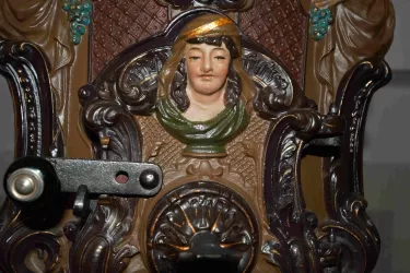 Detail an einem Ofen im Ofenmuseum Reichenbach