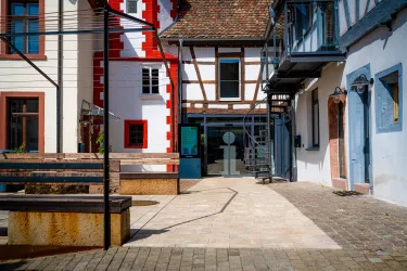 Eingang zur Touristinformation (© Touristinformation Maikammer)