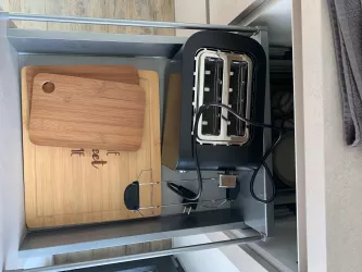 Schneidbretter u. Toaster