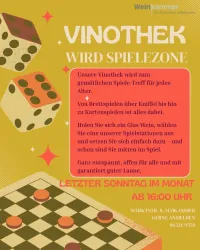 Ein bunter Flyer, der zu einem Spiele-Treffen in der Vinothek einlädt. Er beschreibt verschiedene Spiele und die eventuellen Teilnahmebedingungen.