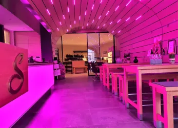 Rosa Vinothek (© Familie Schreieck)