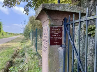 Schild Eingangstor Jüdischer Friedhof Essingen