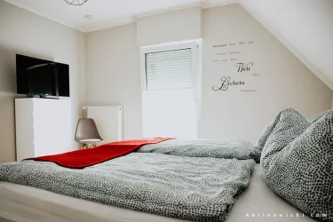 Schlafzimmer 1 (© Ferienhaus Pfalzliebe, Kati Nowicki)