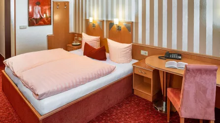 waldhotel-eisenberg-komfort-plus-bett