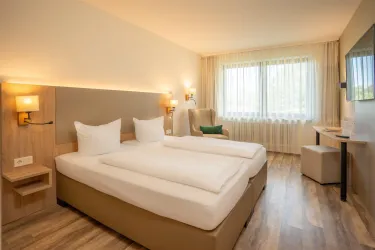 Doppelzimmer Komfort_Waldhotel_Eisenberg_2024-186