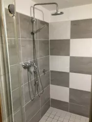 Dusche