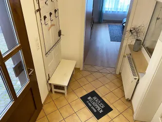 Der Eingangsbereich heißt Sie Willkommen.