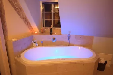 Badewanne/Whirlpool