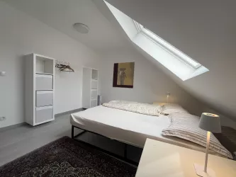 Schlafzimmer vorne