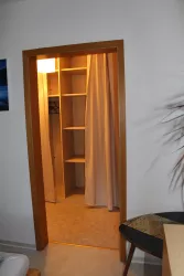 Blick ins Ankleidezimmer