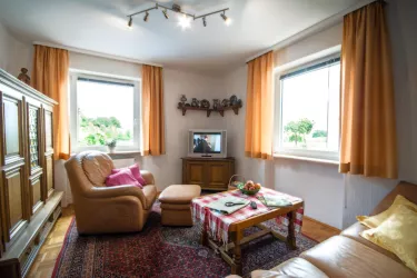 Etage 1 Fernsehzimmer (© Silvia Adam-Gürkan)