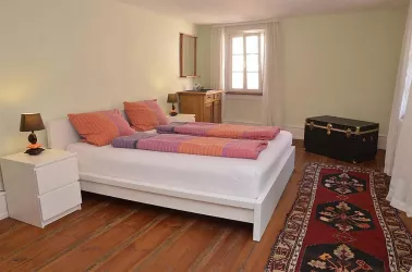 Schlafzimmer 1