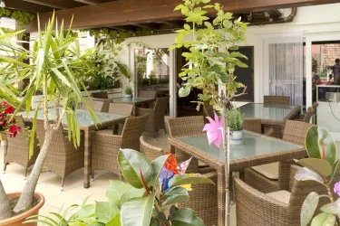 Terrasse (© Andergasser Stubb)