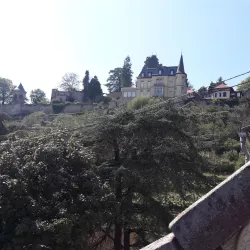 Herrlicher Blick auf das Haardter Schlößchen