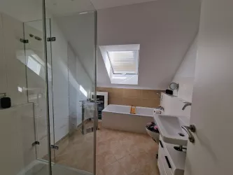 Badezimmer 4