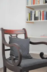 Ein eleganter Edwardian Arbeitsstuhl.