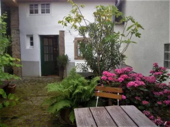 Eingang Nebengebäude (© Innenhof)